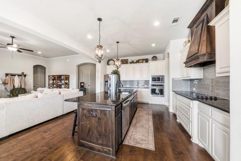 100 Brookview Court Waxahachie TX 75165