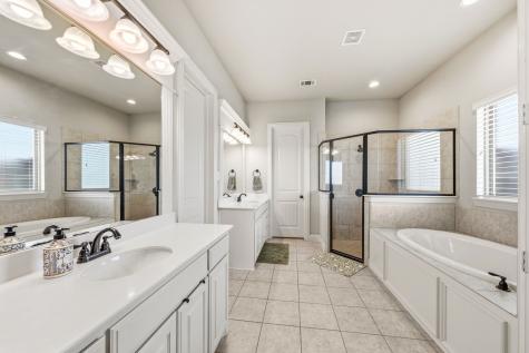 100 Brookview Court Waxahachie TX 75165