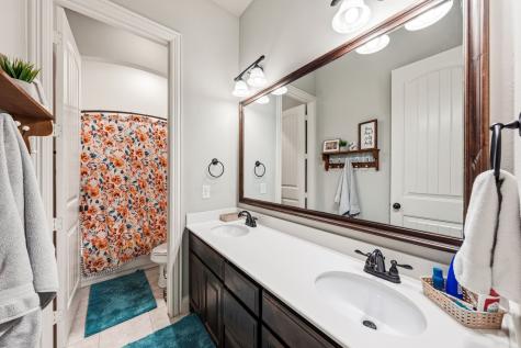 100 Brookview Court Waxahachie TX 75165