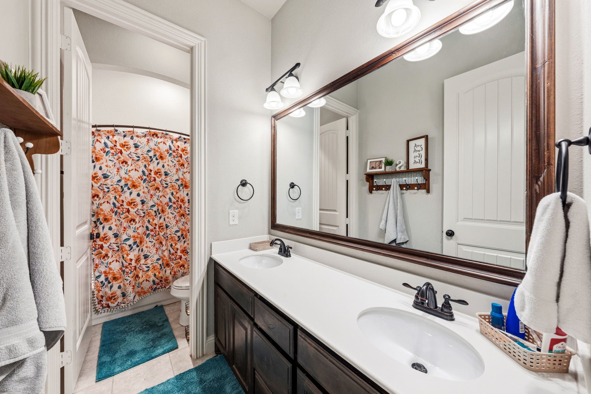 100 Brookview Court Waxahachie TX 75165
