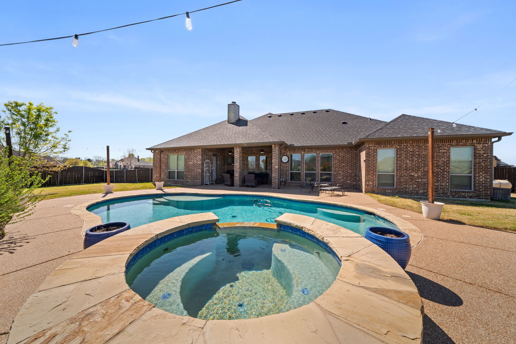 100 Brookview Court Waxahachie TX 75165