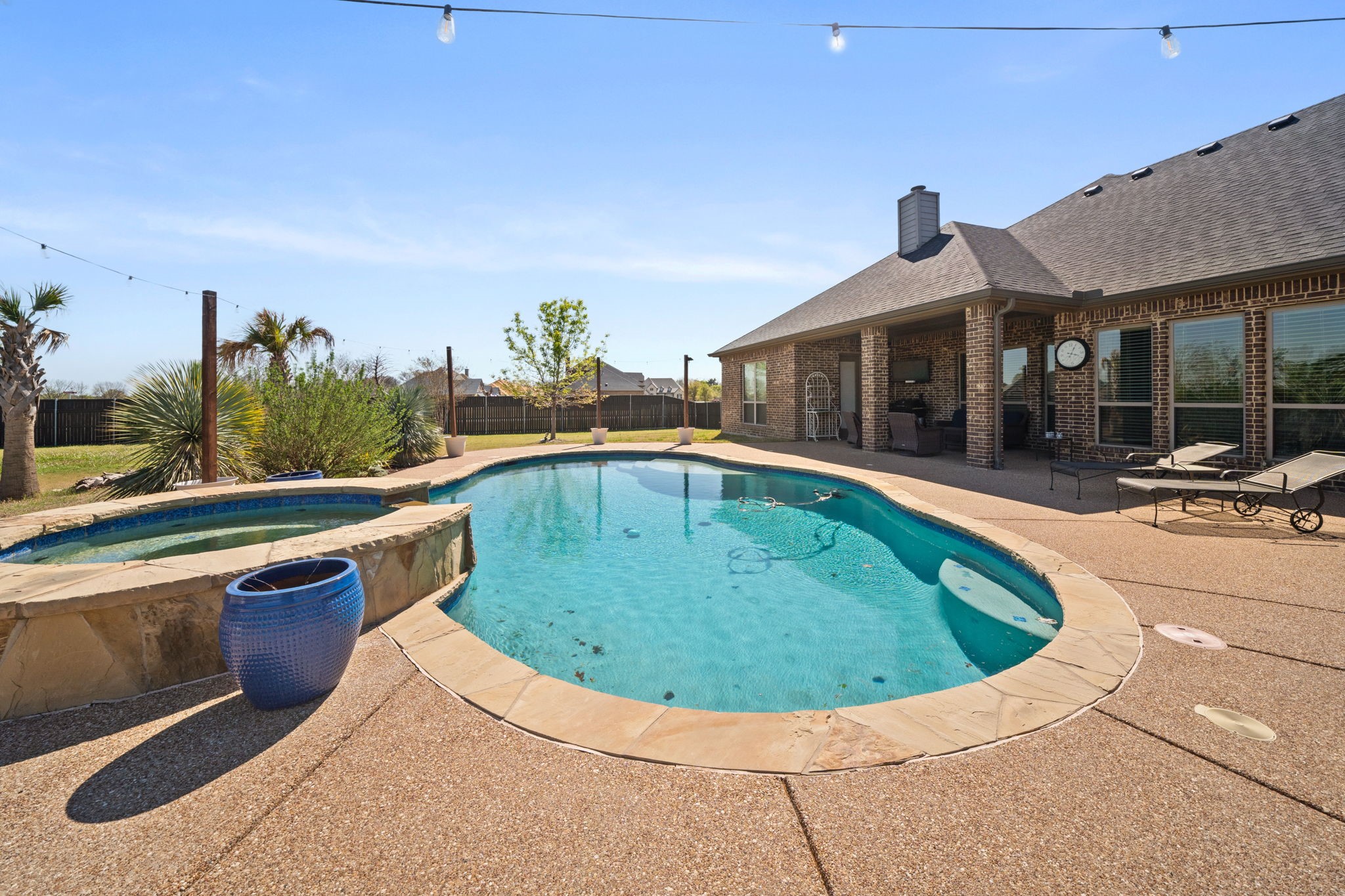 100 Brookview Court Waxahachie TX 75165