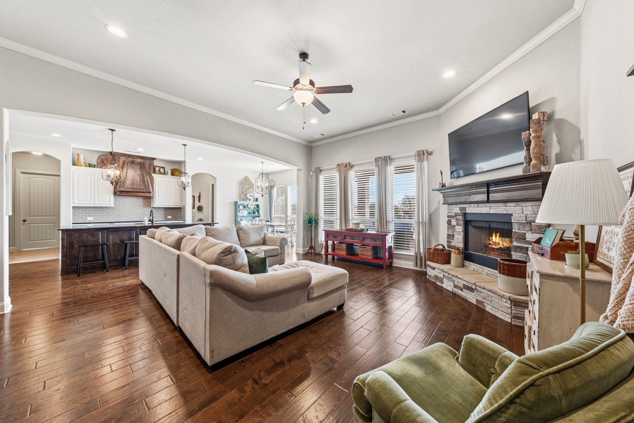 100 Brookview Court Waxahachie TX 75165