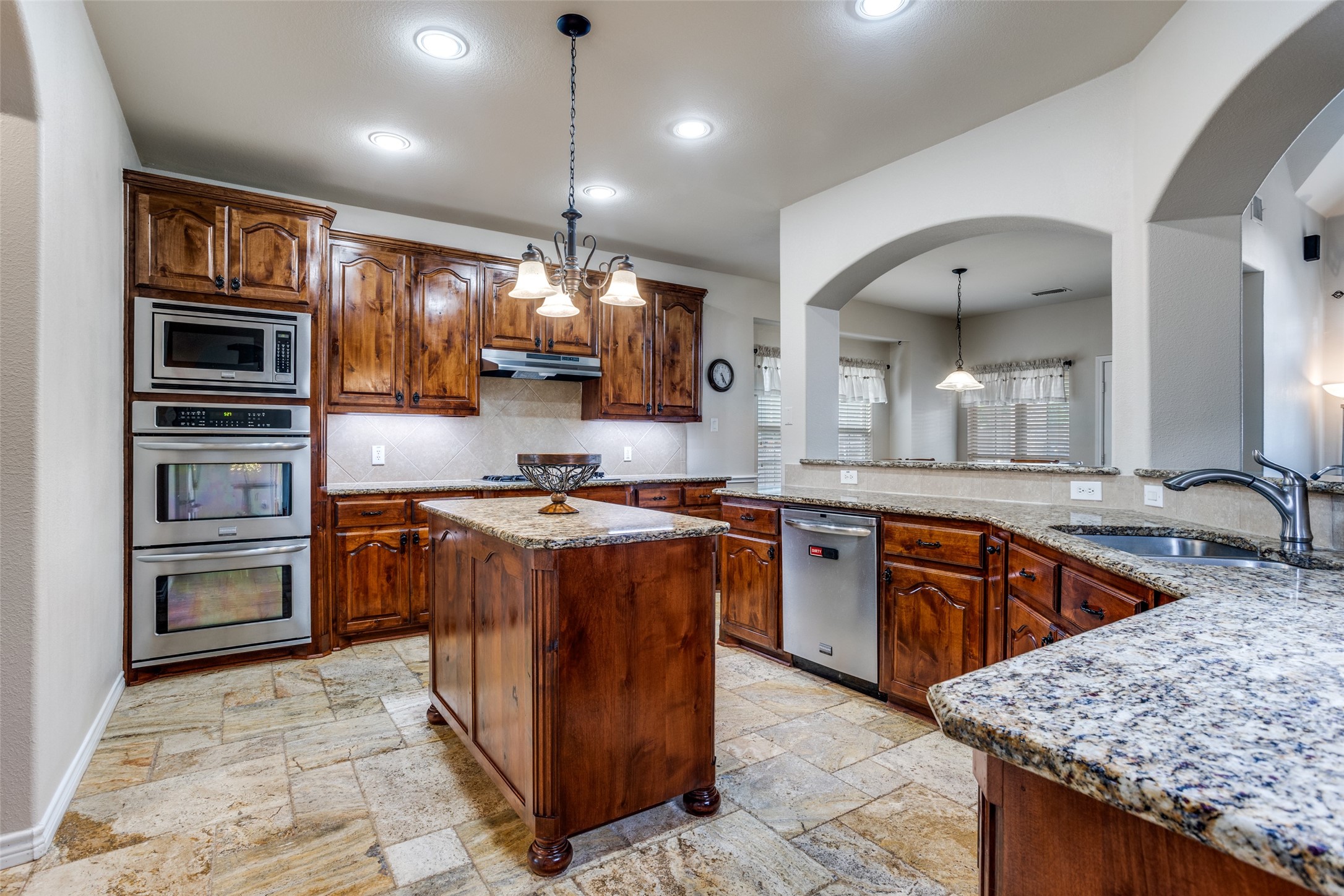 2211 Fair Parke Lane Wylie TX 75098