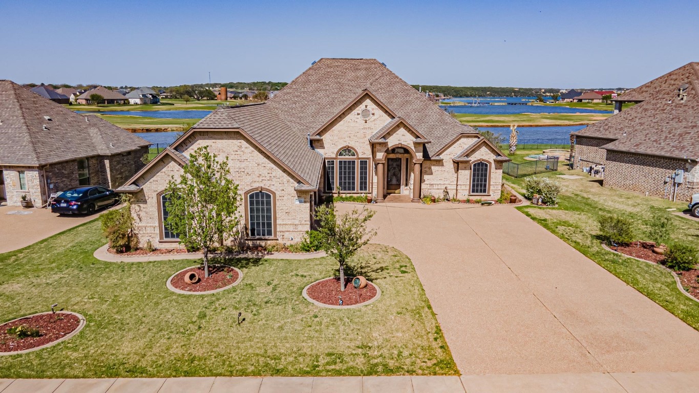 2411 Waters Edge Drive Granbury TX 76048