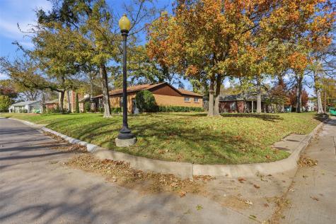 3700 Oaklawn Drive Fort Worth TX 76107