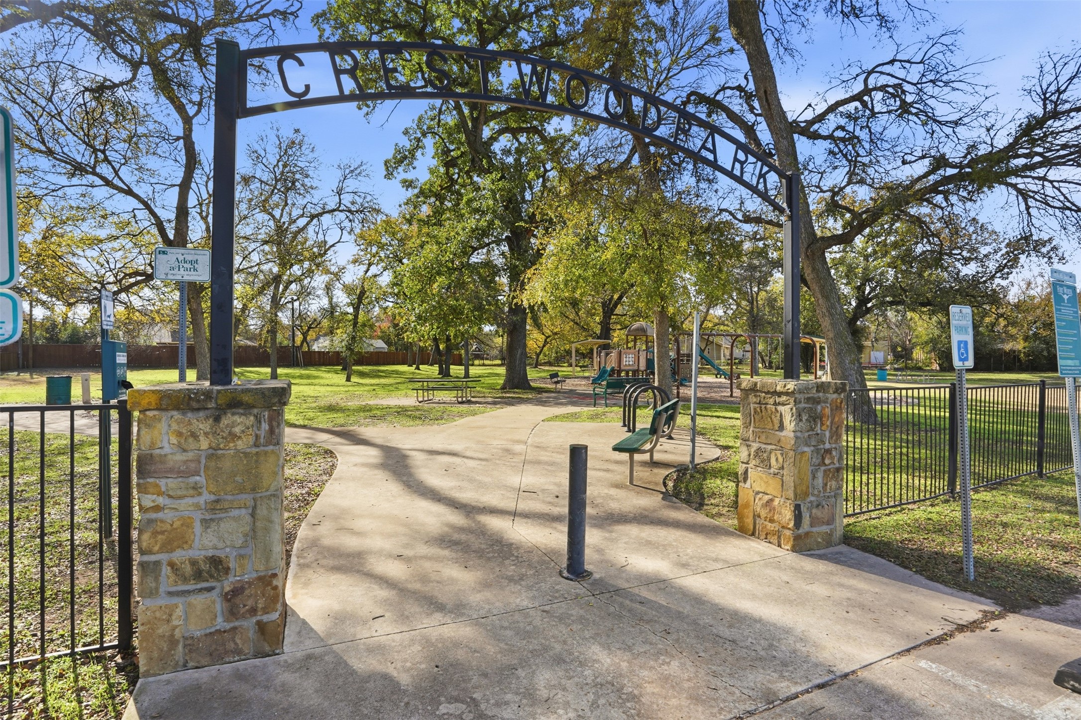 3700 Oaklawn Drive Fort Worth TX 76107