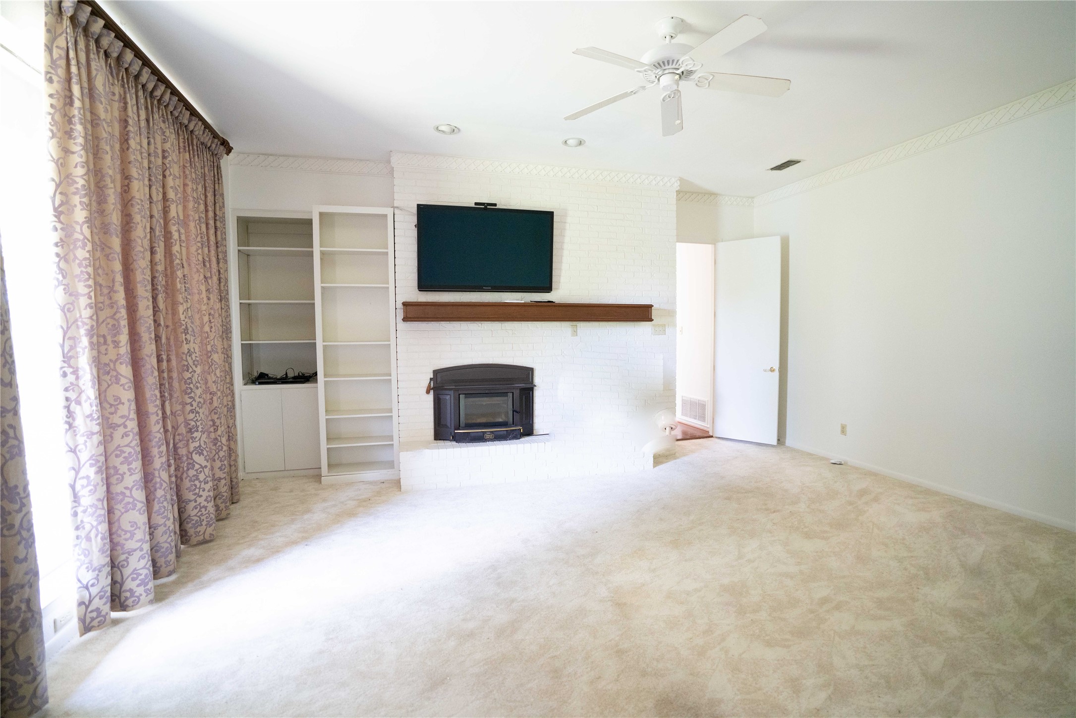 1895 County Road 3601 Edgewood TX 75117