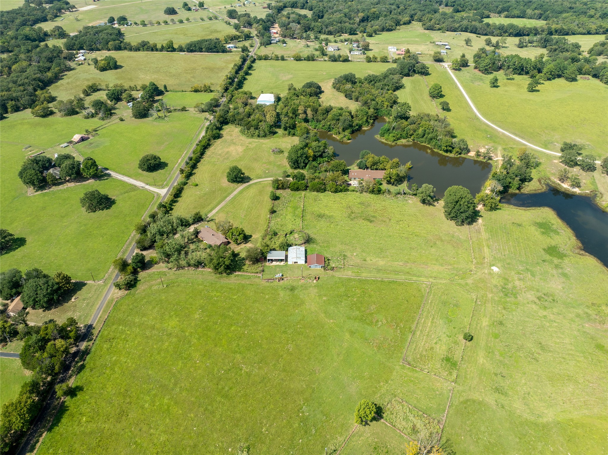 1895 County Road 3601 Edgewood TX 75117