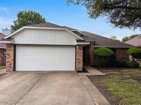 1502 Allen Drive Cedar Hill TX 75104
