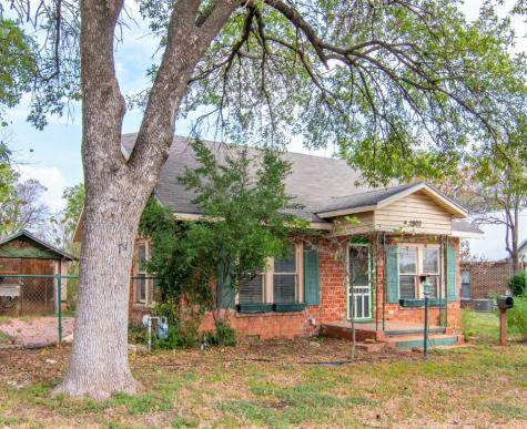 2802 Austin Avenue Brownwood TX 76801