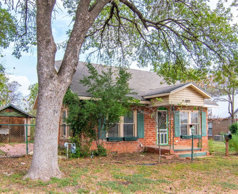 2802 Austin Avenue Brownwood TX 76801