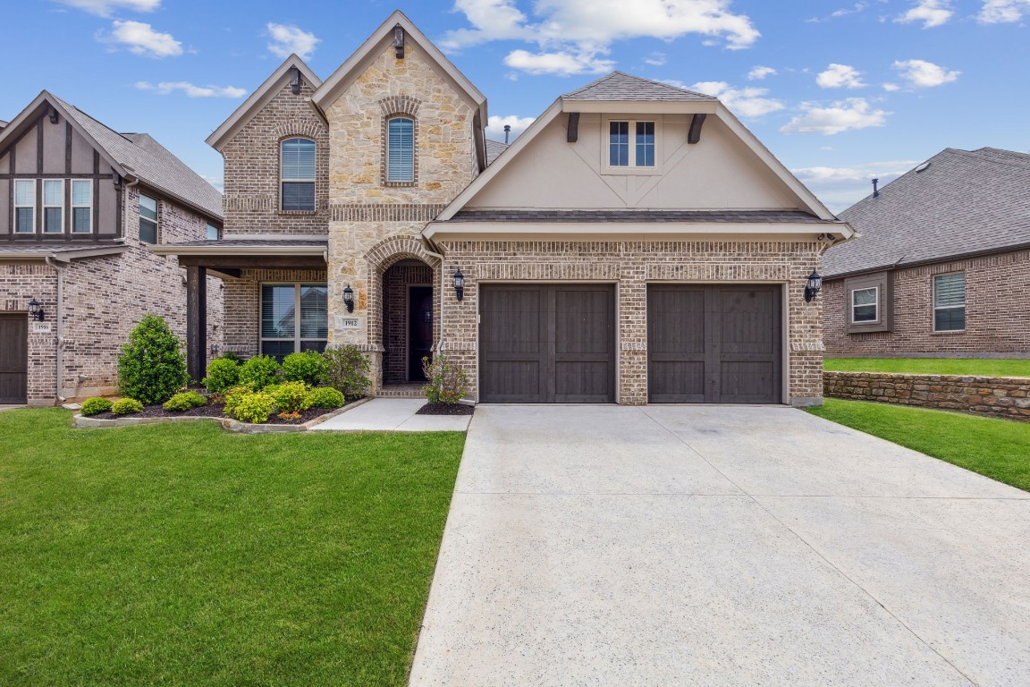 1912 Monahan Drive Argyle TX 76226