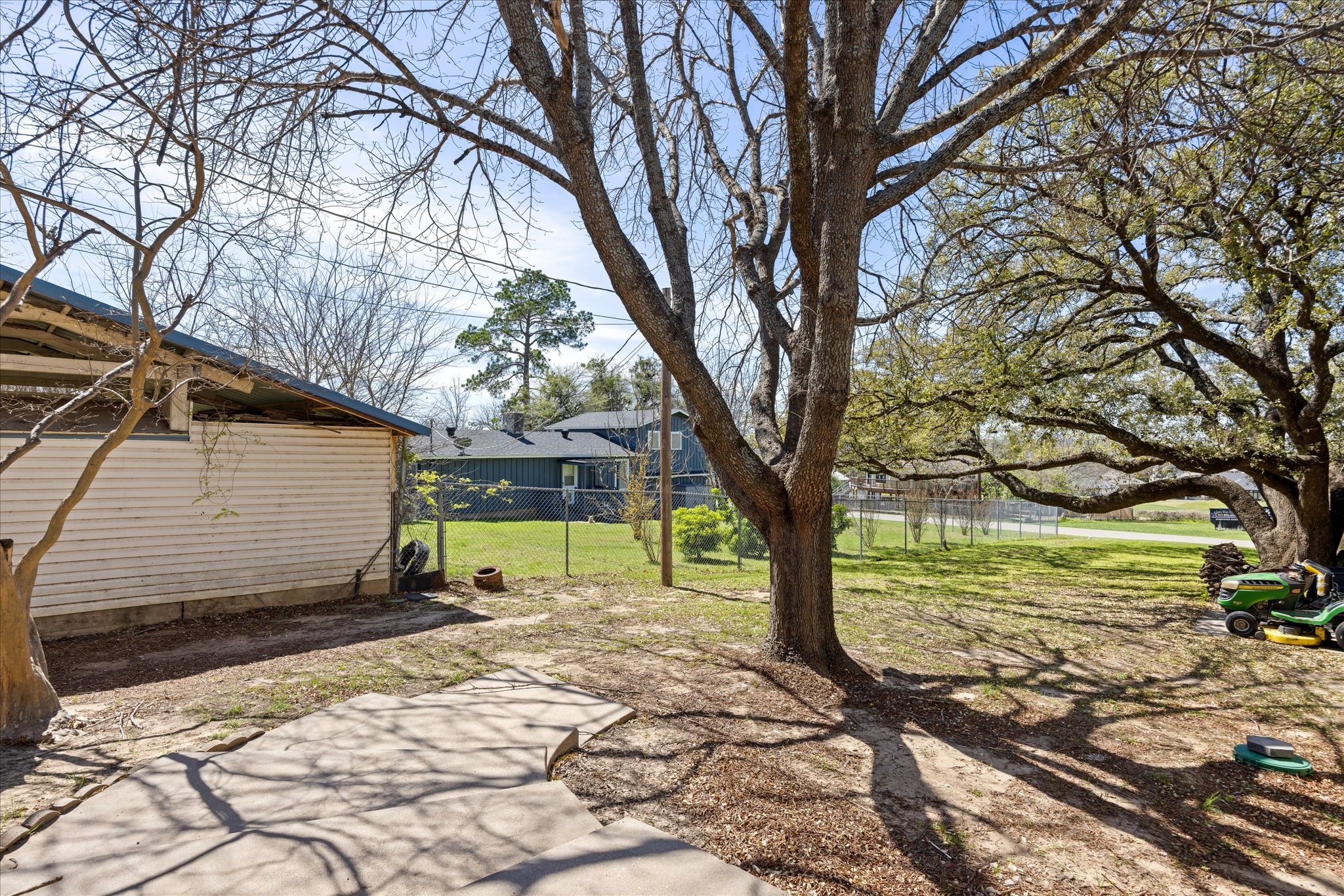1701 Hitching Post Road Granbury TX 76049