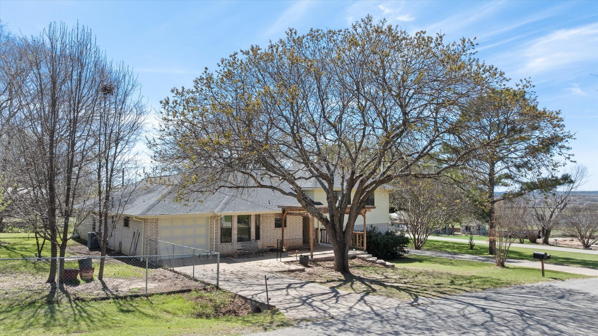 1701 Hitching Post Road Granbury TX 76049
