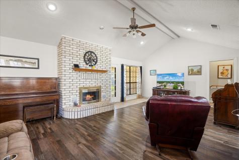 1701 Hitching Post Road Granbury TX 76049