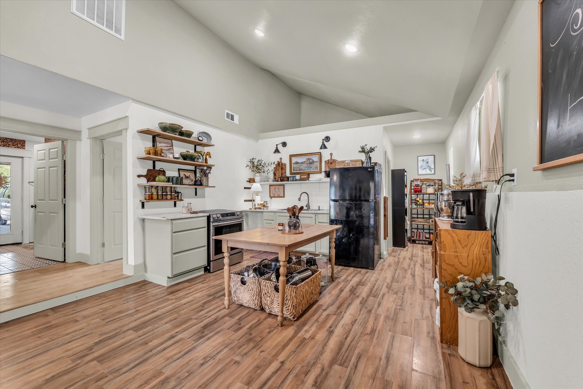 261 Windmill Lane Waco TX 76705