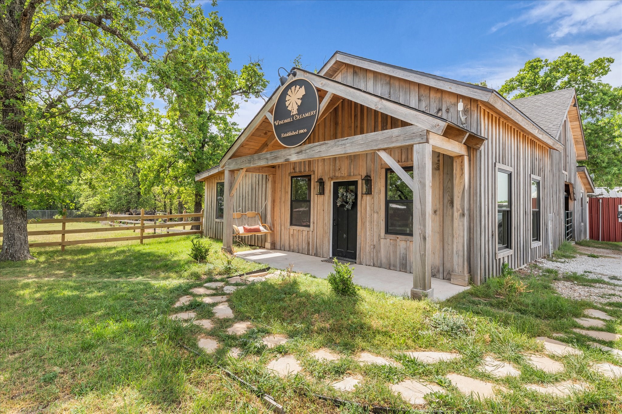 261 Windmill Lane Waco TX 76705
