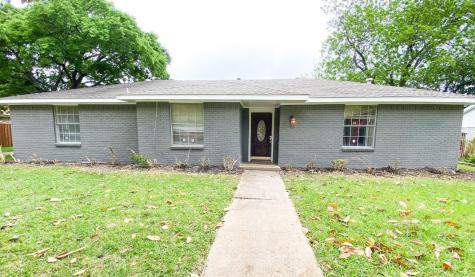 3823 Oak Arbor Drive Dallas TX 75233