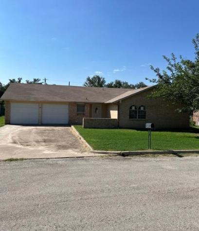 310 Brookside Street Sonora TX 76950