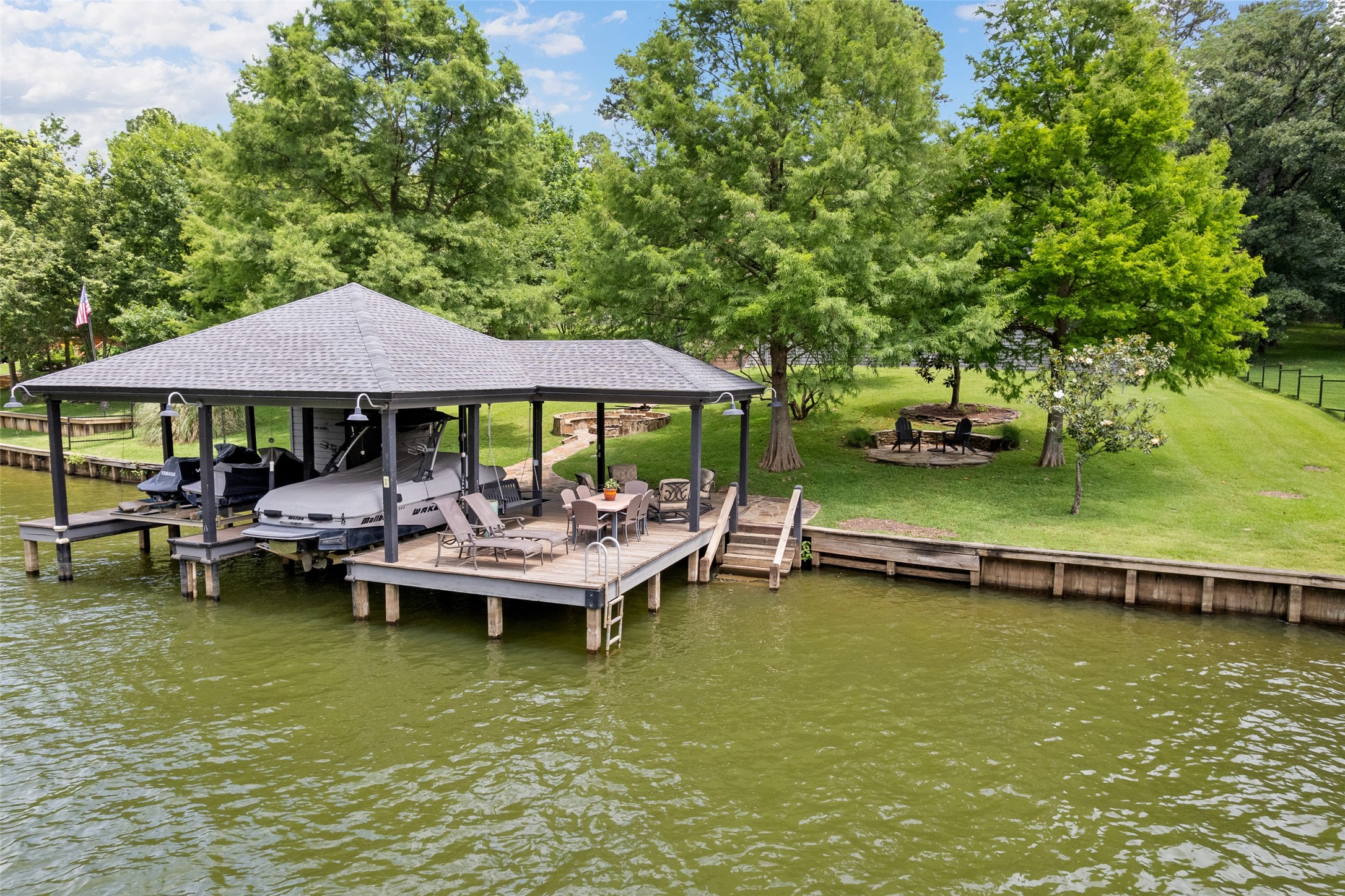 870 King Thomas Drive Scroggins TX 75480