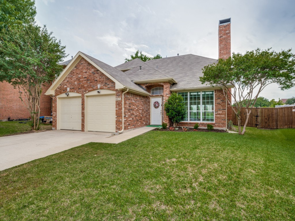 4615 Cherokee Path Carrollton TX 75010