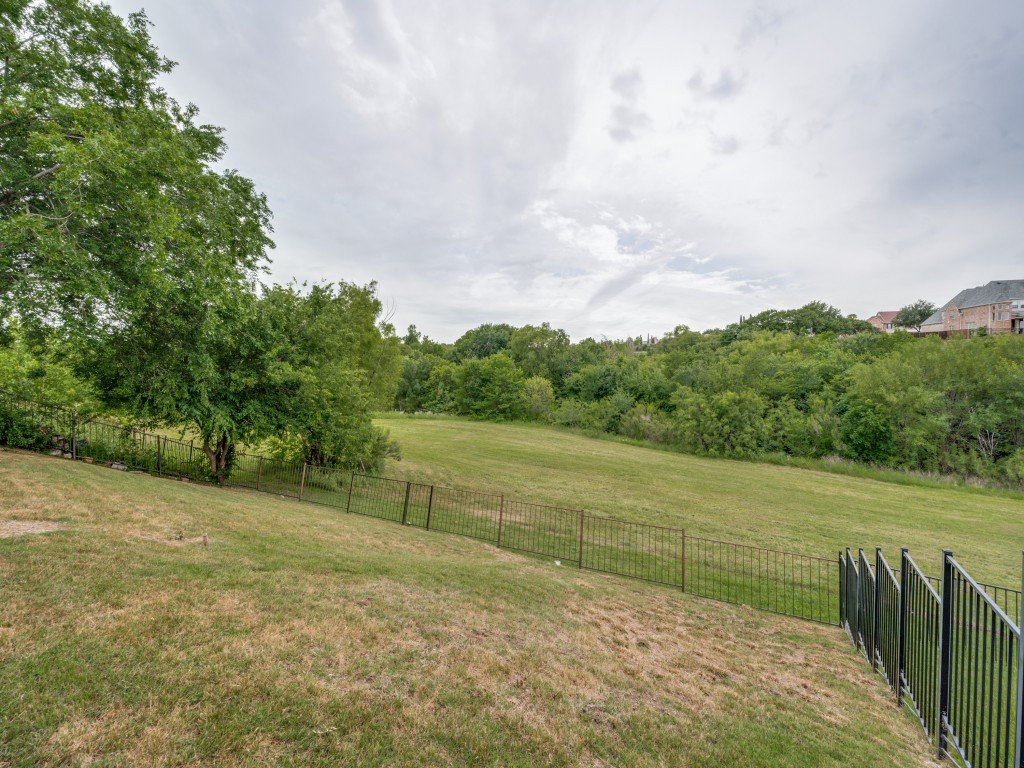 4615 Cherokee Path Carrollton TX 75010