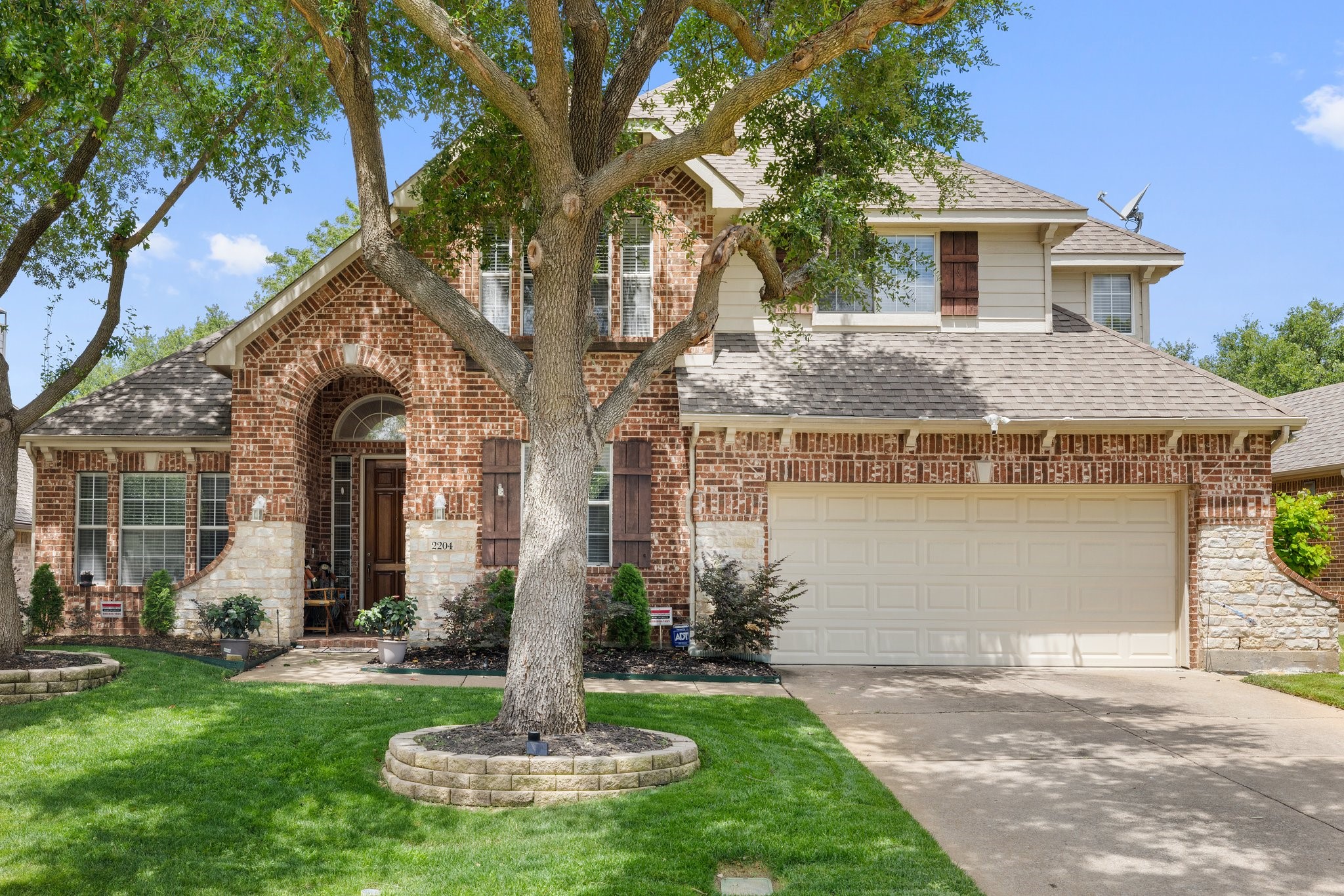 2204 Fleming Drive Mckinney TX 75072