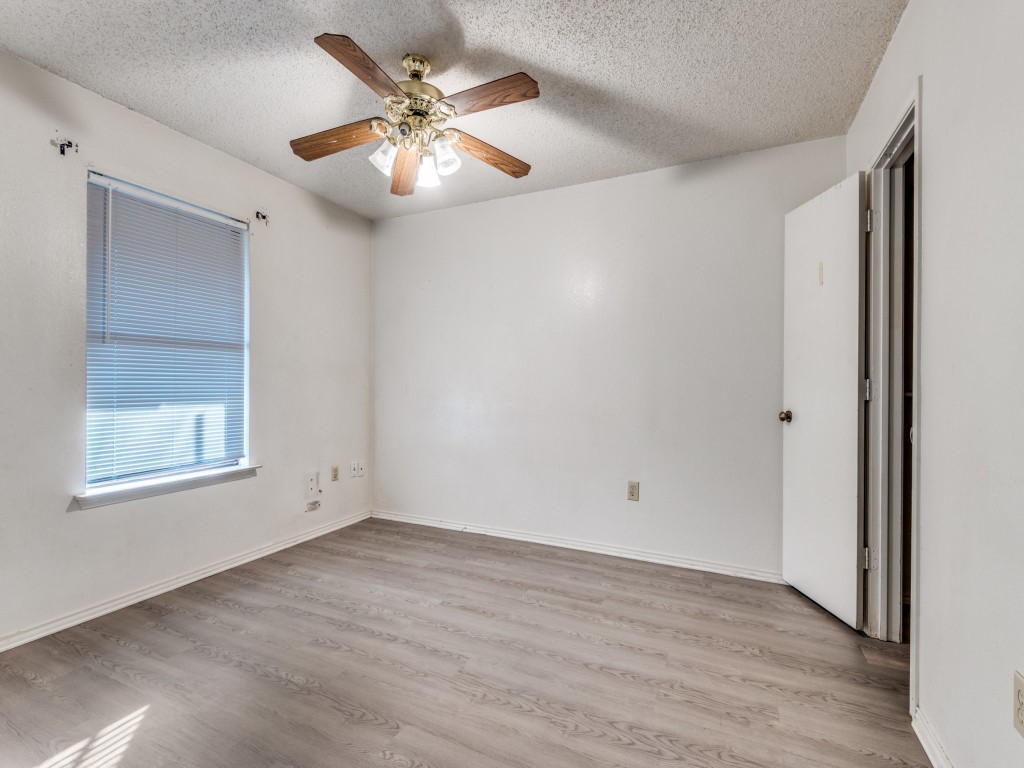 1228 English Street Irving TX 75061