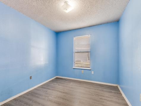 1228 English Street Irving TX 75061