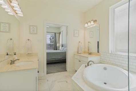 358 Gleneagles Drive Garland TX 75040