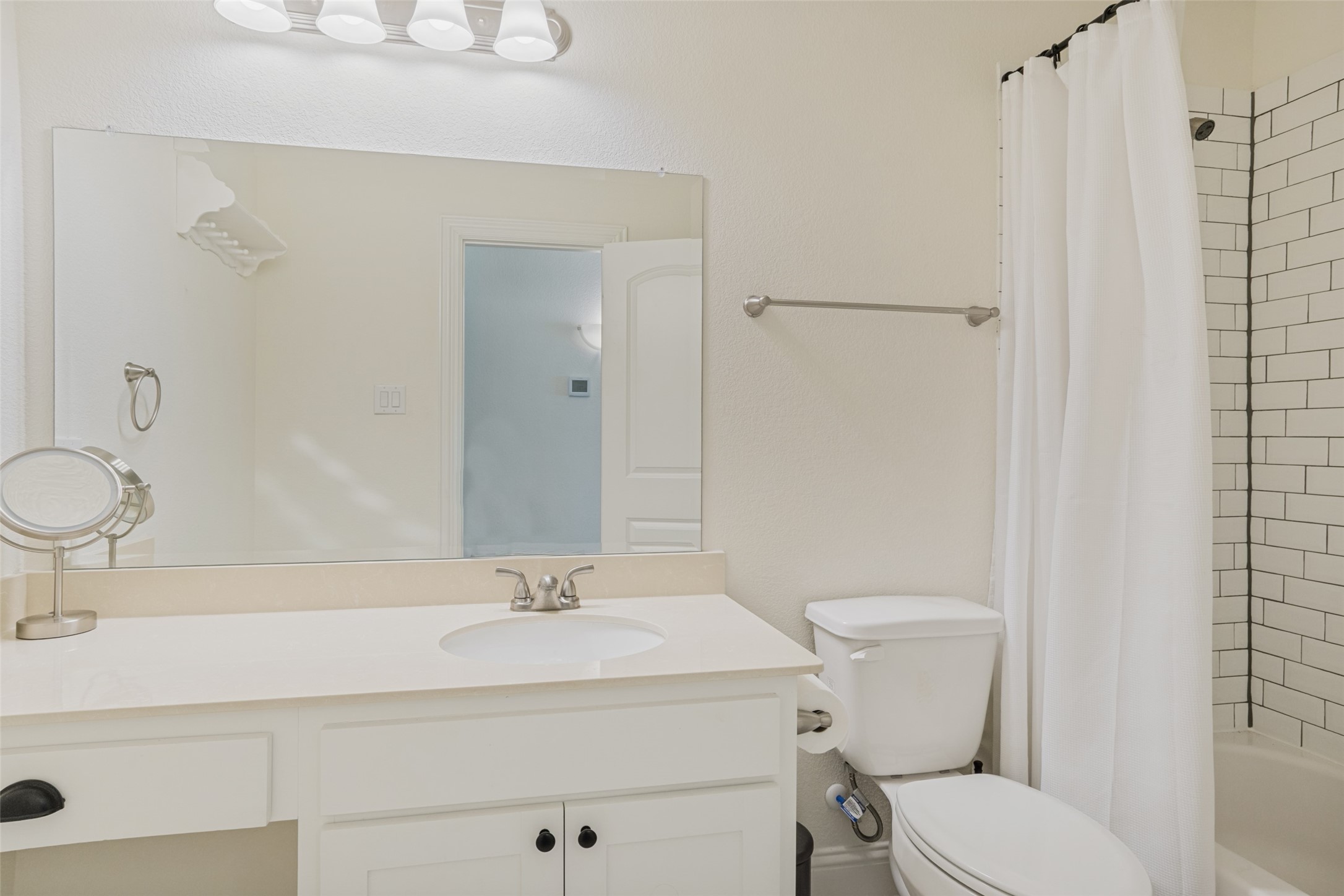 358 Gleneagles Drive Garland TX 75040