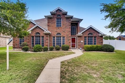 1213 Kensington Drive Desoto TX 75115