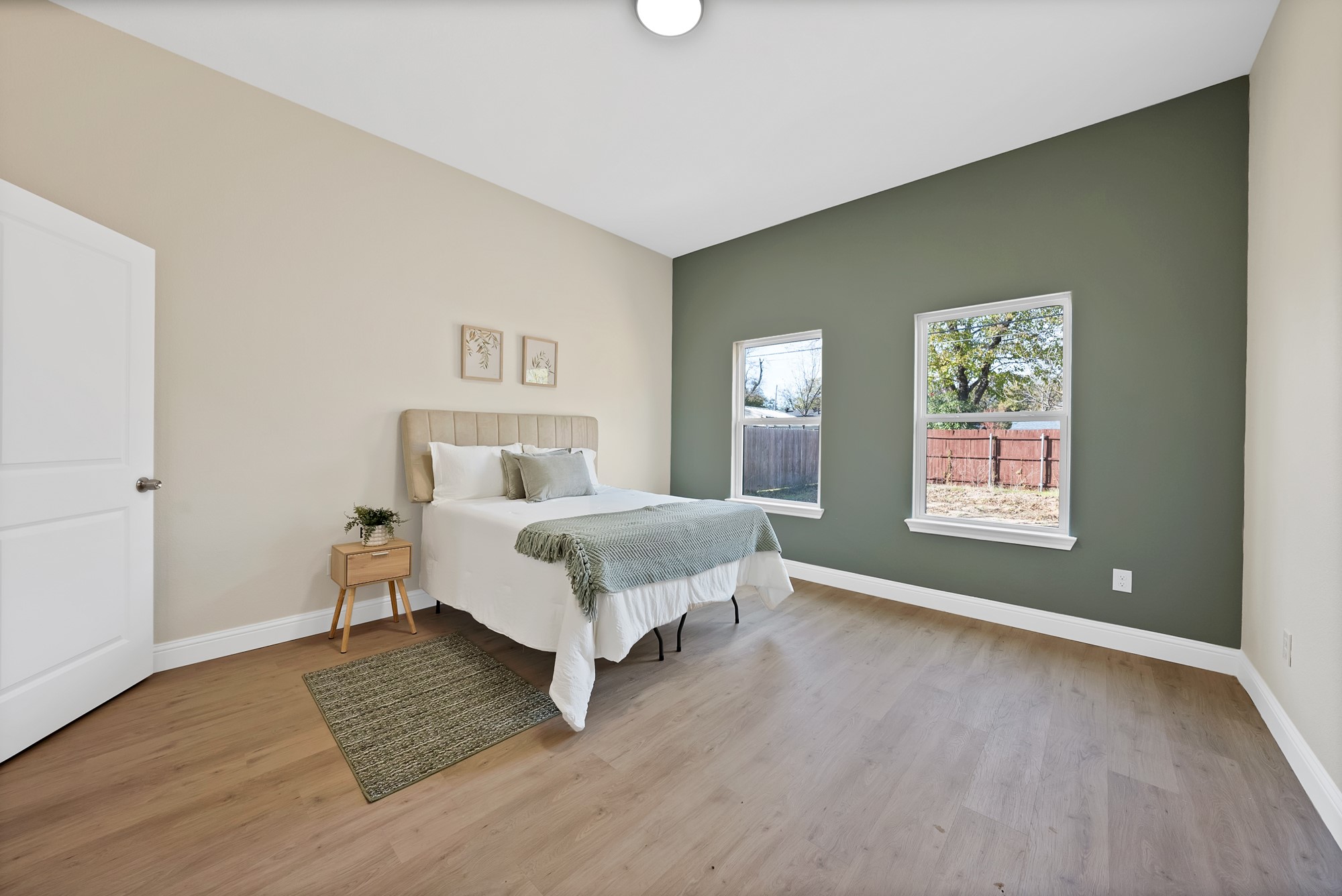 817 Stamps Avenue Fort Worth TX 76114
