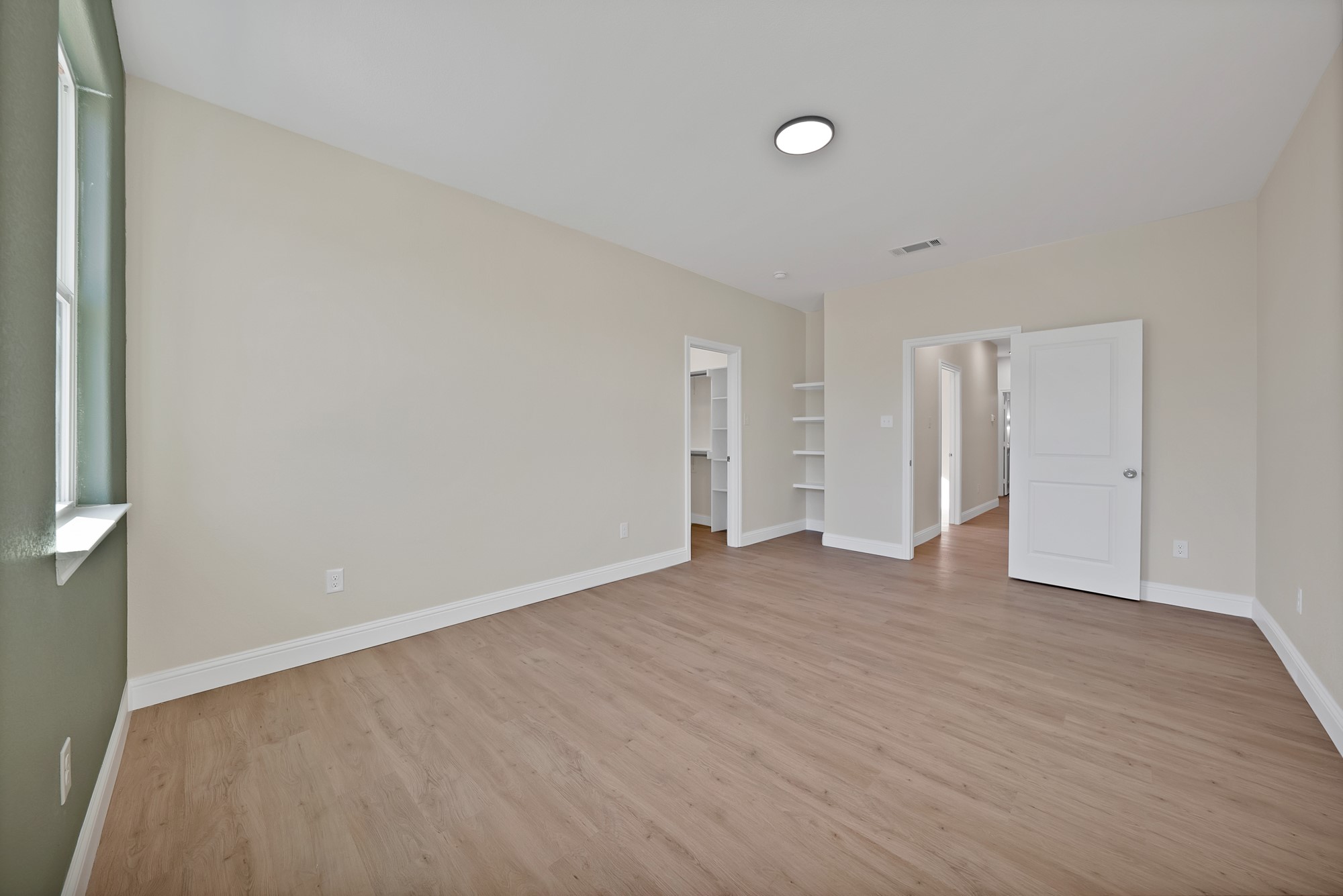 817 Stamps Avenue Fort Worth TX 76114