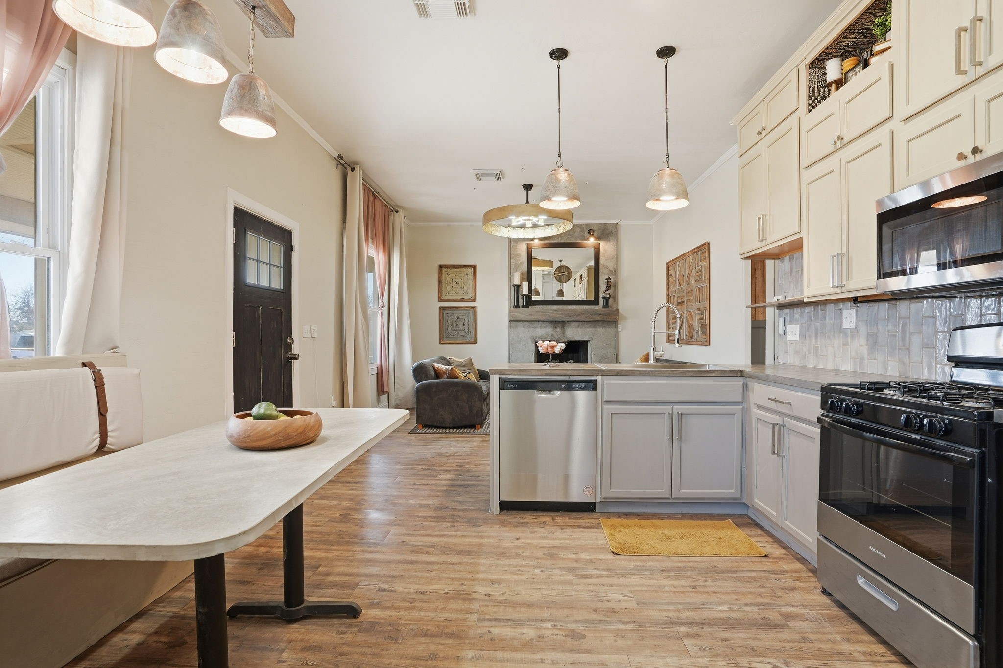 402 Avenue I South Chillicothe TX 79225