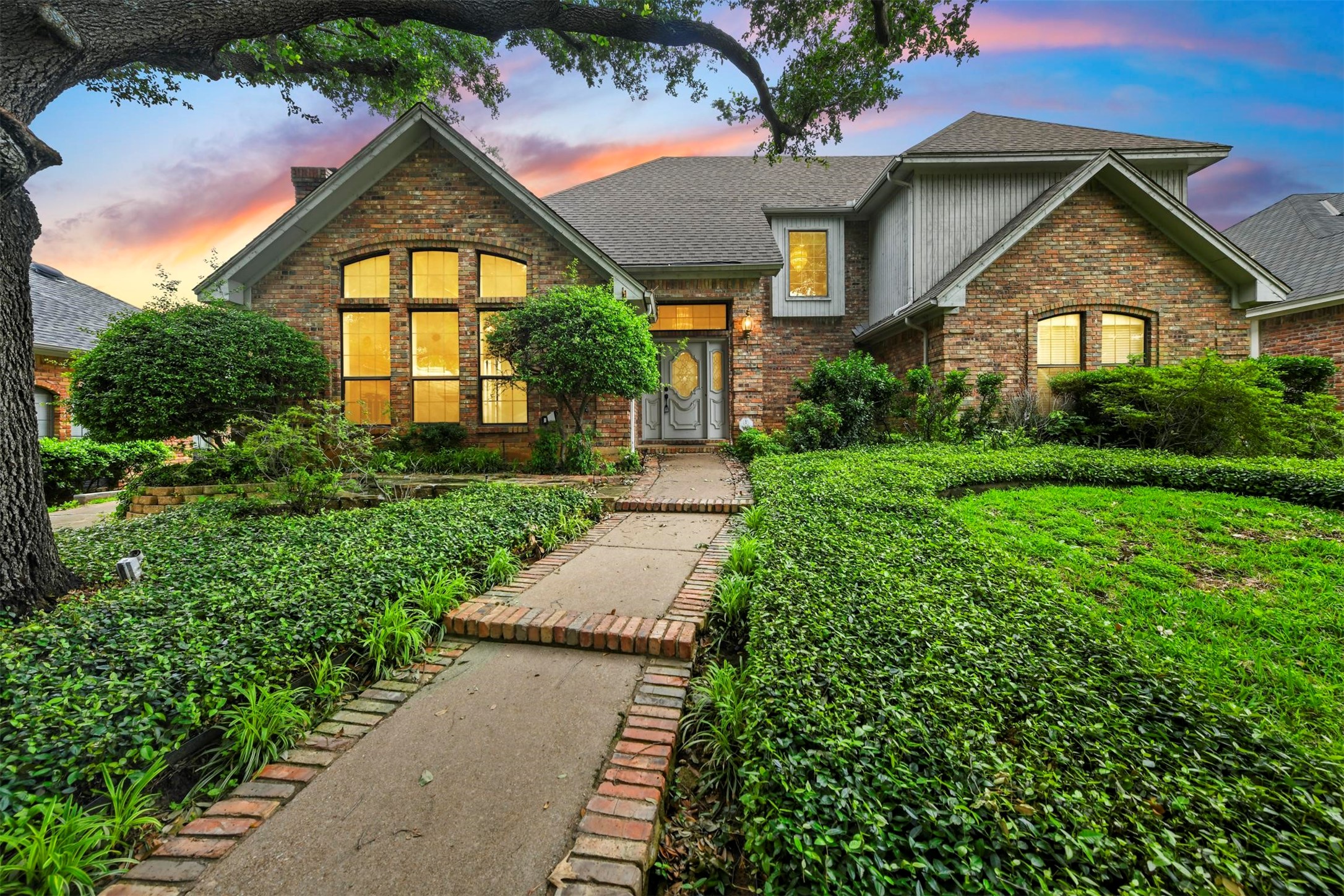 4216 Oak Springs Drive Arlington TX 76016
