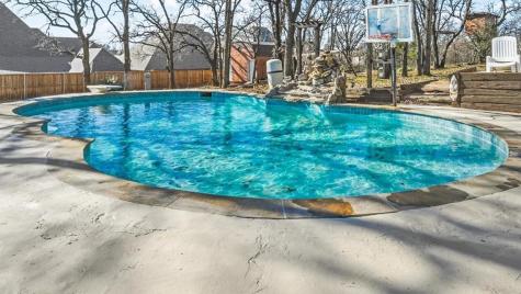6801 Crane Road North Richland Hills TX 76182