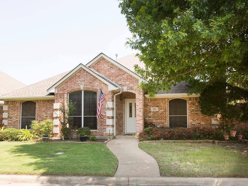 3105 Stornoway Trail Arlington TX 76012