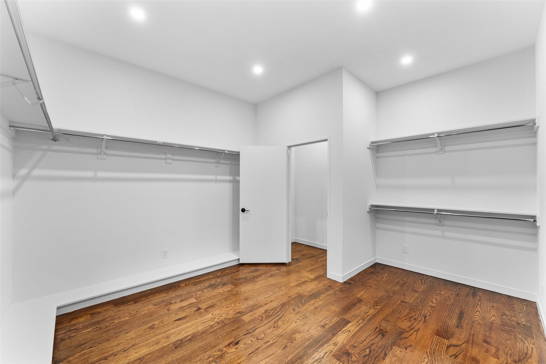 3110 W Jefferson Boulevard Dallas TX 75211