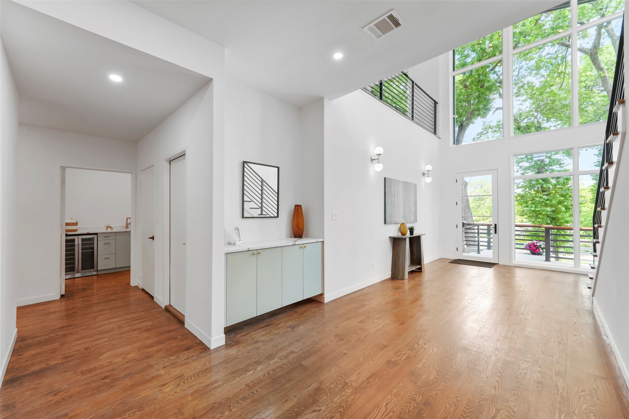 3110 W Jefferson Boulevard Dallas TX 75211