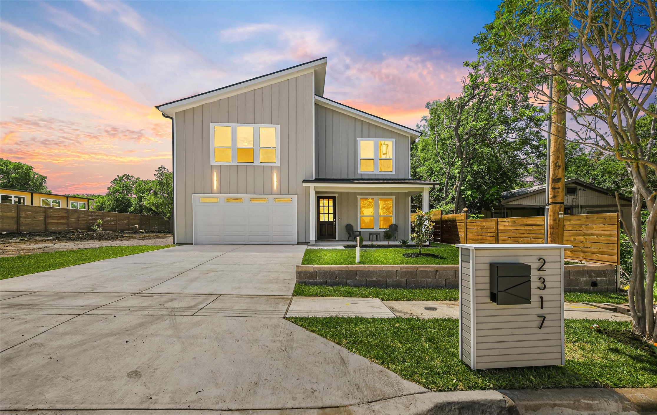 2317 Kenesaw Drive Dallas TX 75212