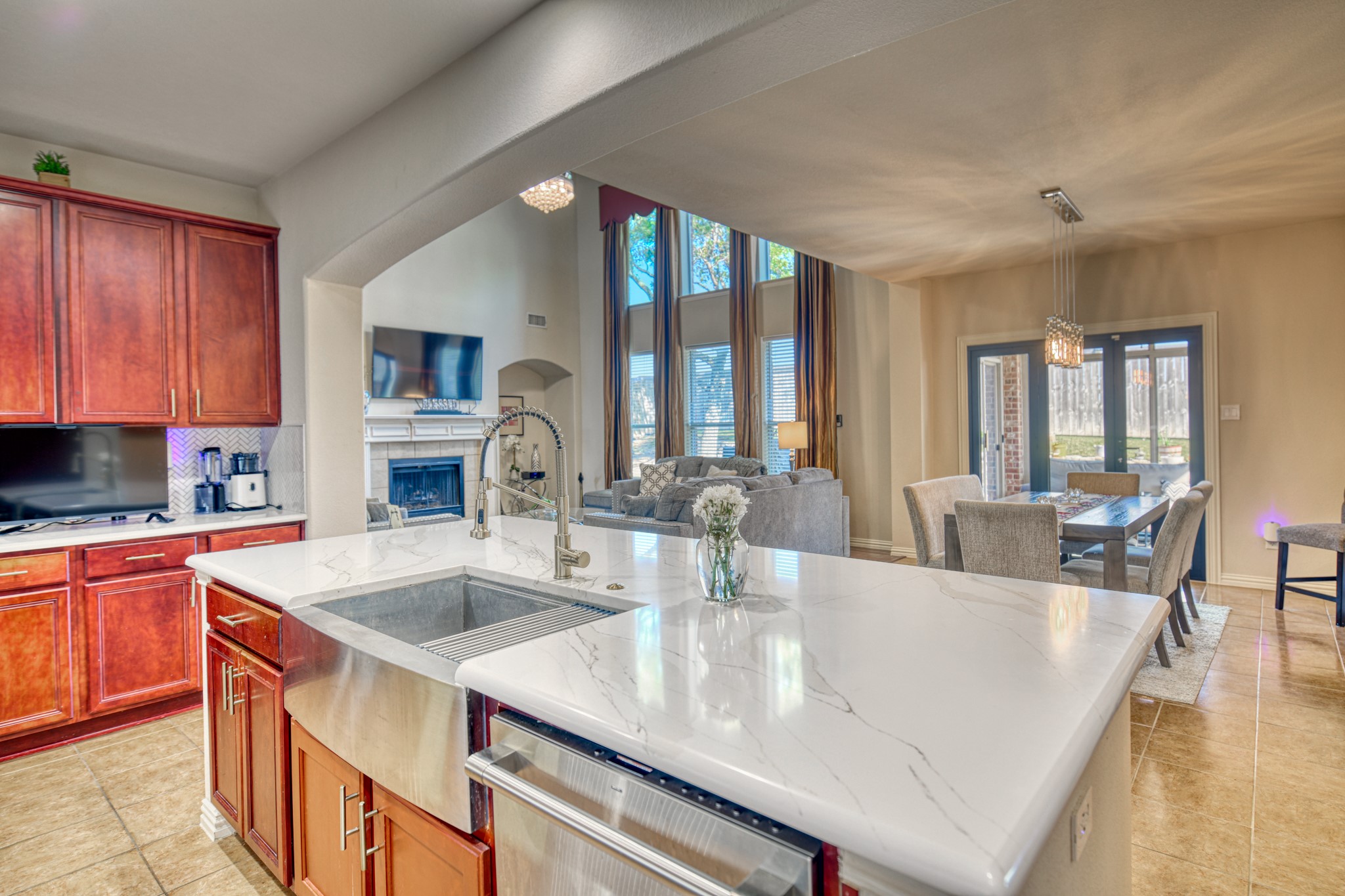 1129 Northlake Drive Desoto TX 75115