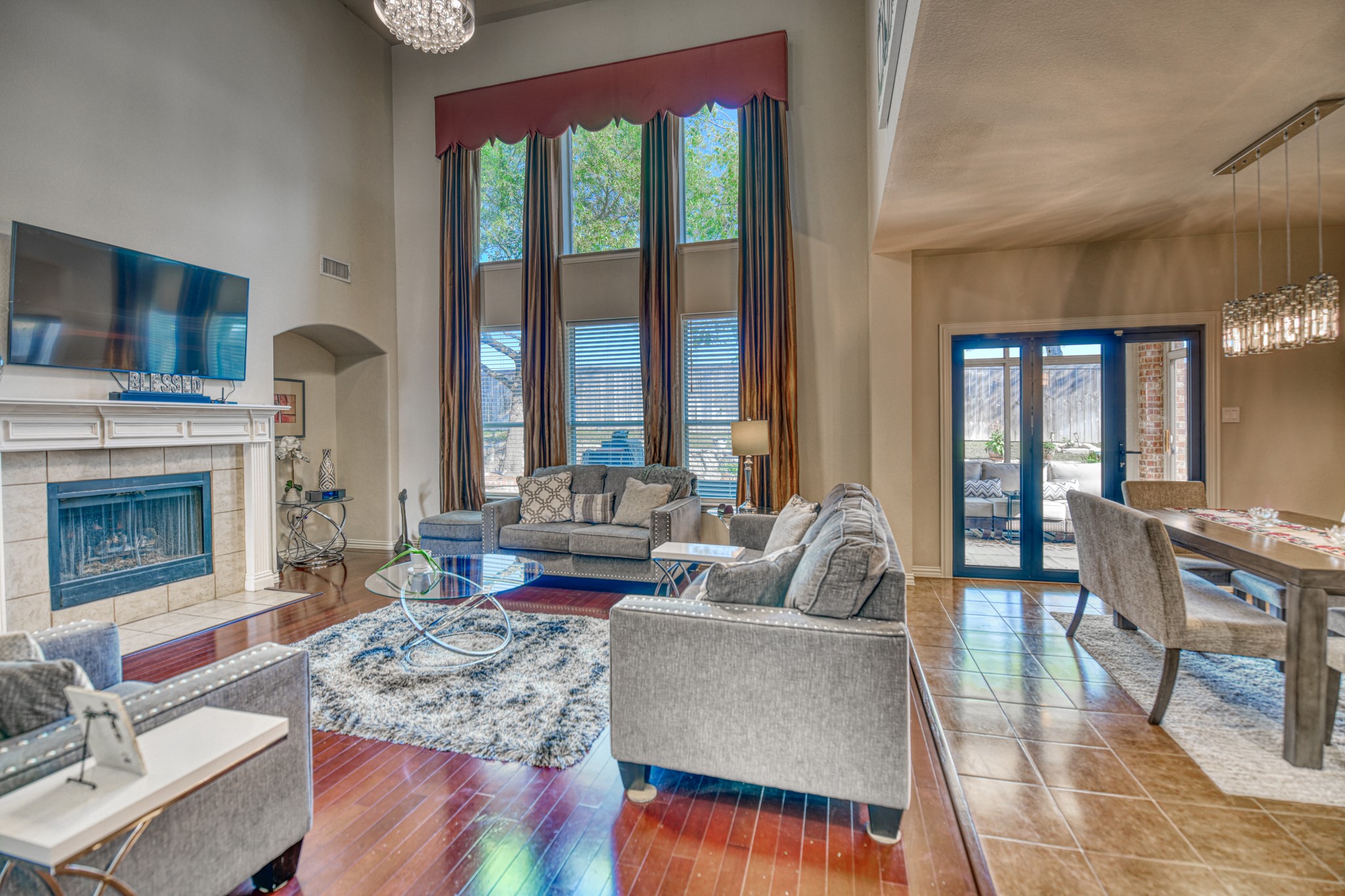 1129 Northlake Drive Desoto TX 75115