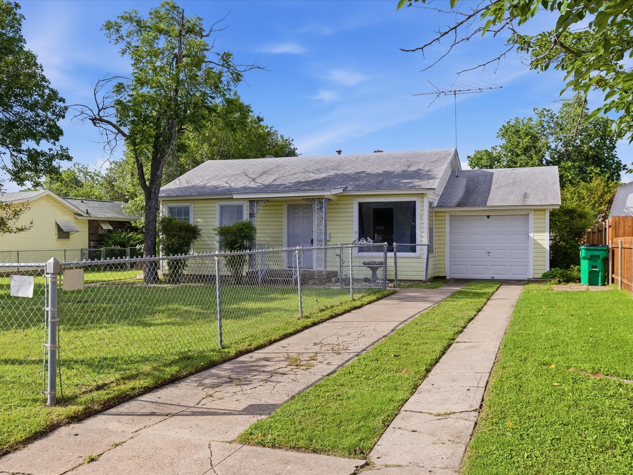 5113 Flagstone Drive Sansom Park TX 76114