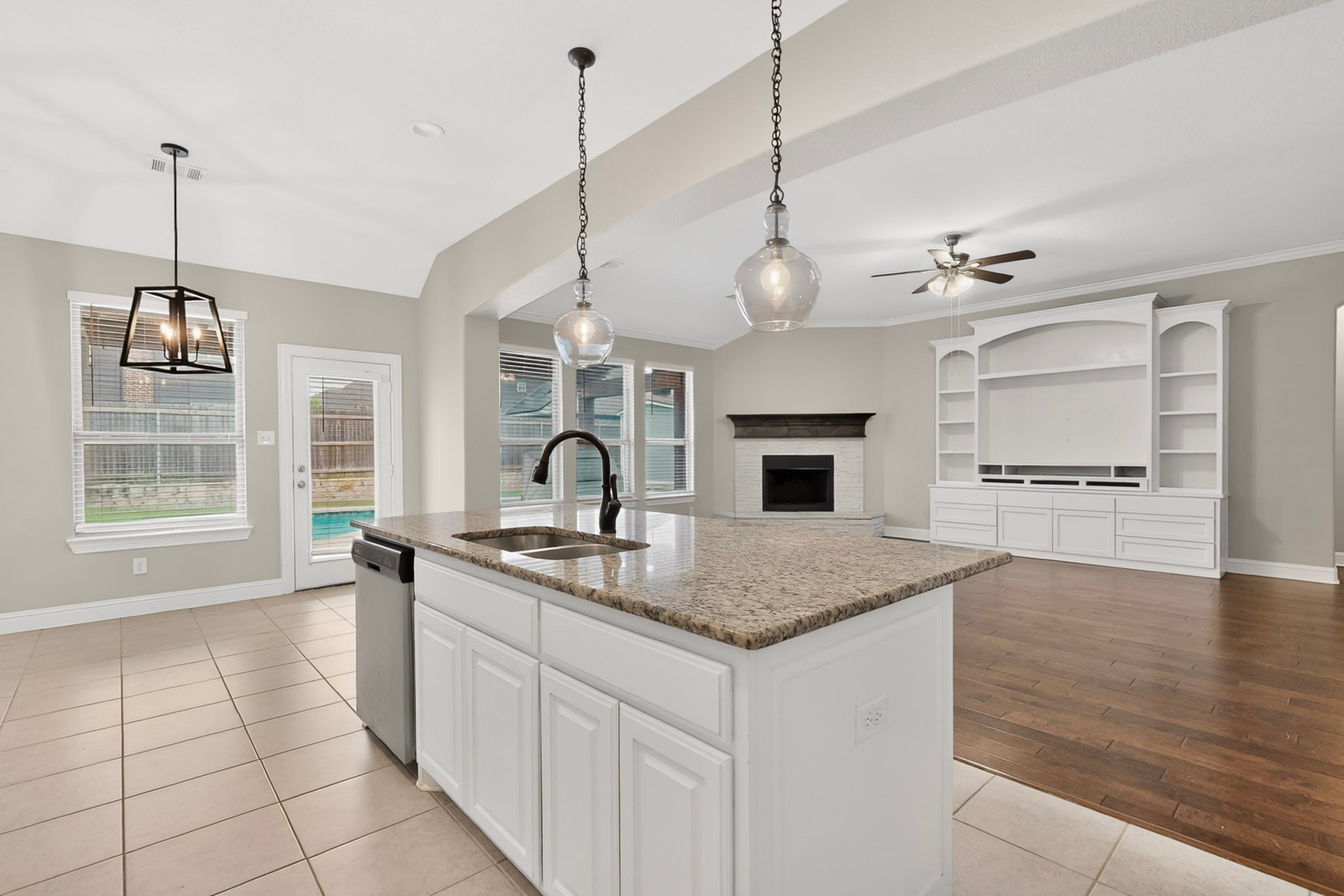 1567 Harrison Circle Waxahachie TX 75165