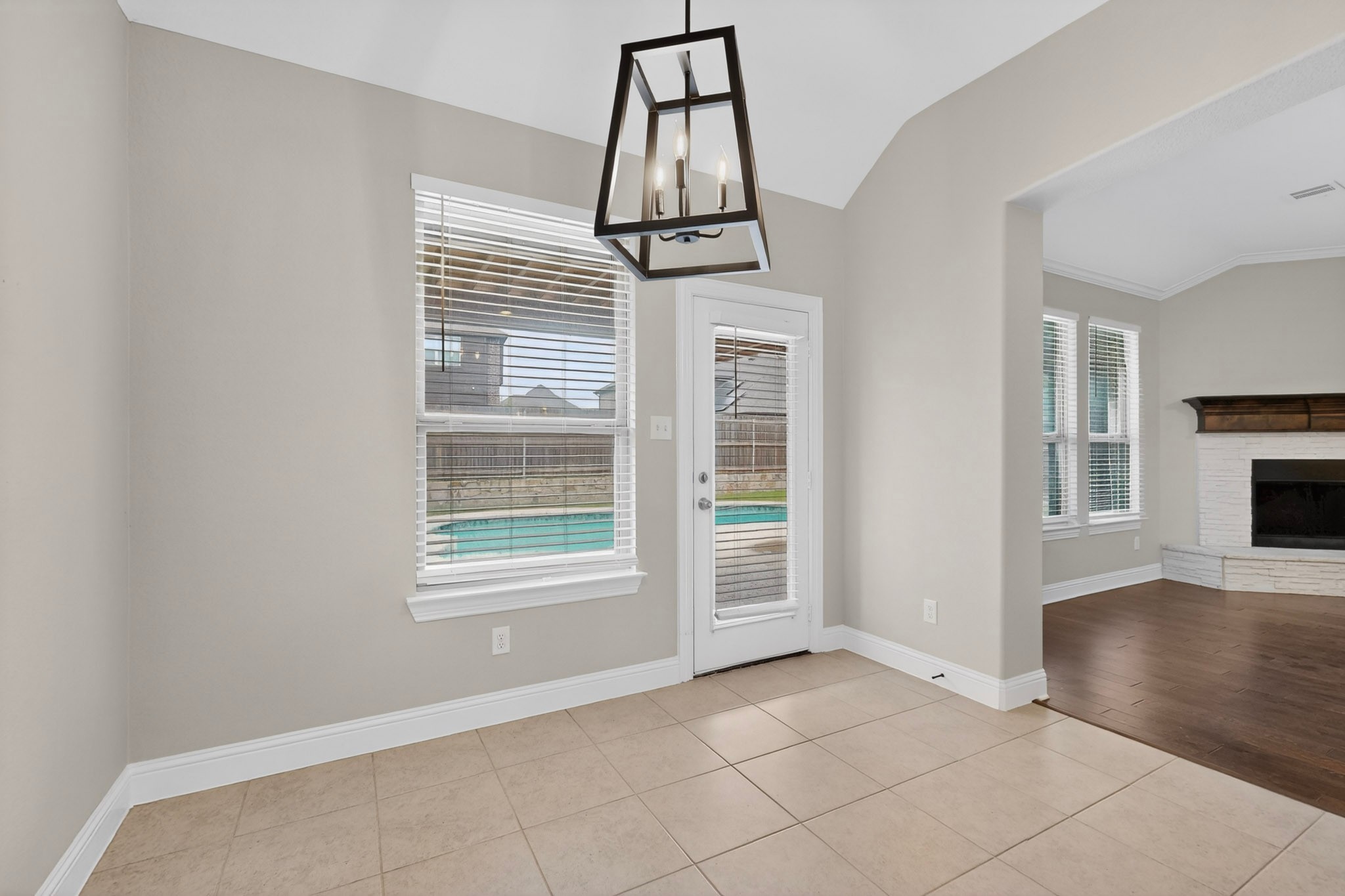 1567 Harrison Circle Waxahachie TX 75165
