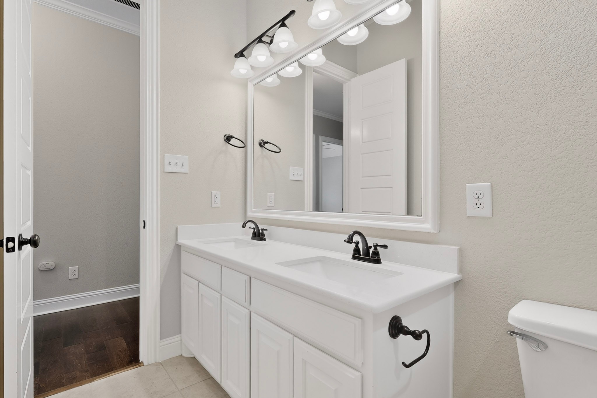 1567 Harrison Circle Waxahachie TX 75165