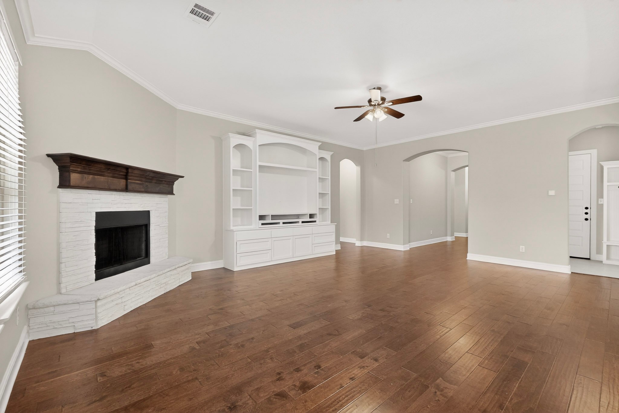 1567 Harrison Circle Waxahachie TX 75165
