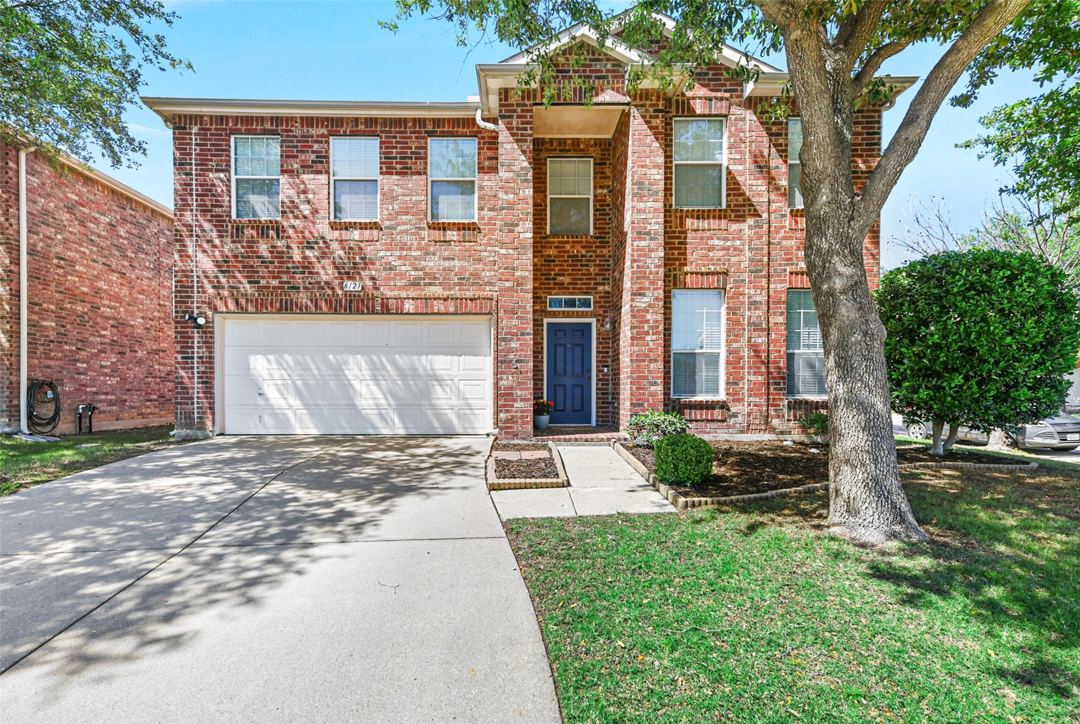6121 Photinia Avenue Denton TX 76208